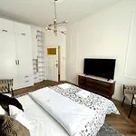 Agapella Apartamenty- Apartament Fiszera 500M From The Beach, Free Parking