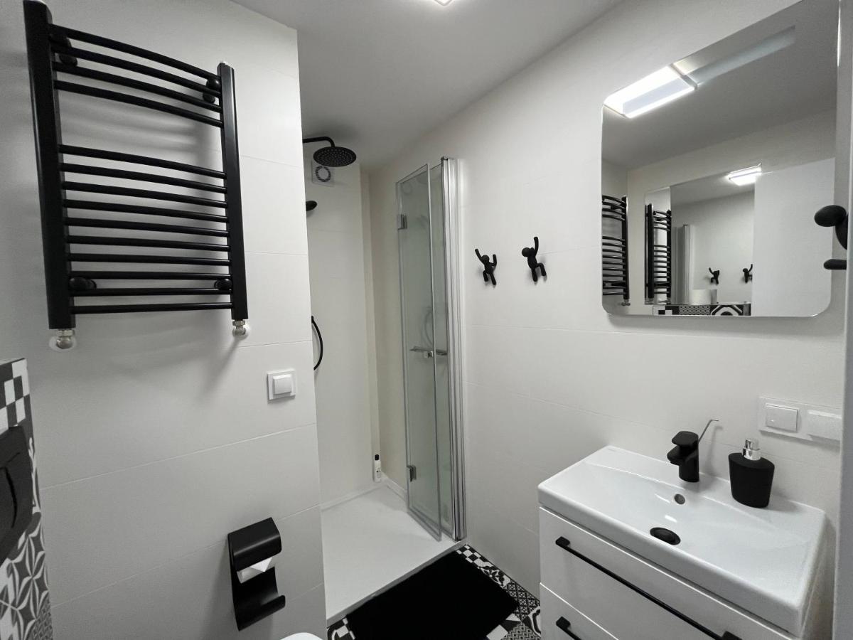 Agapella Apartamenty- Fiszera 500m From The Beach, Free Parking Apartment *
